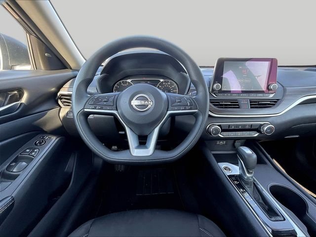 Used 2025 Gray Nissan 2.5 SV image 10