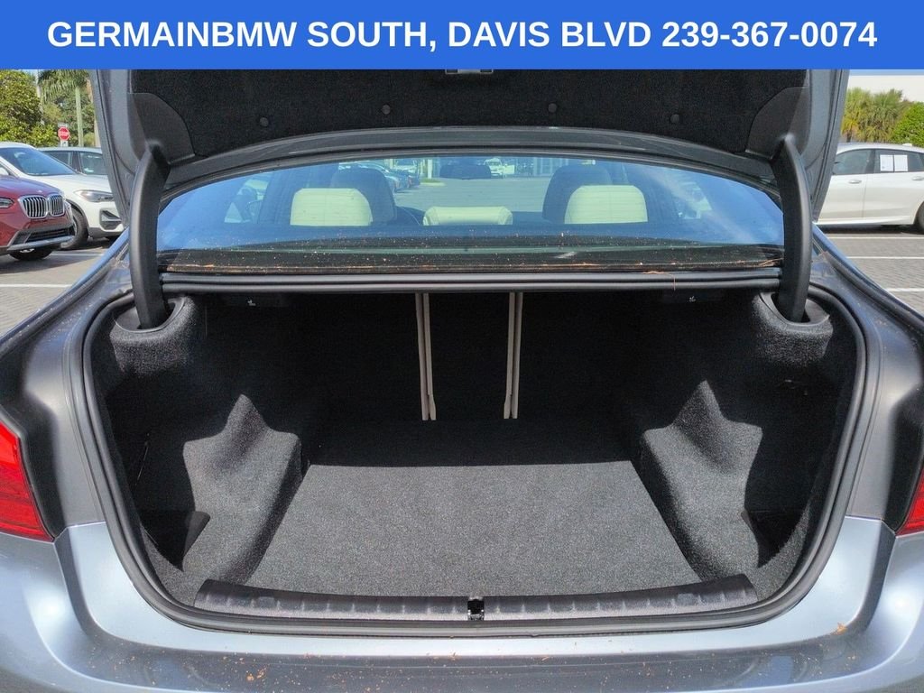 Used 2020 Bluestone Metallic BMW 530i image 15