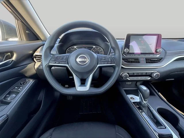 Used 2025 Gray Nissan 2.5 SV image 10