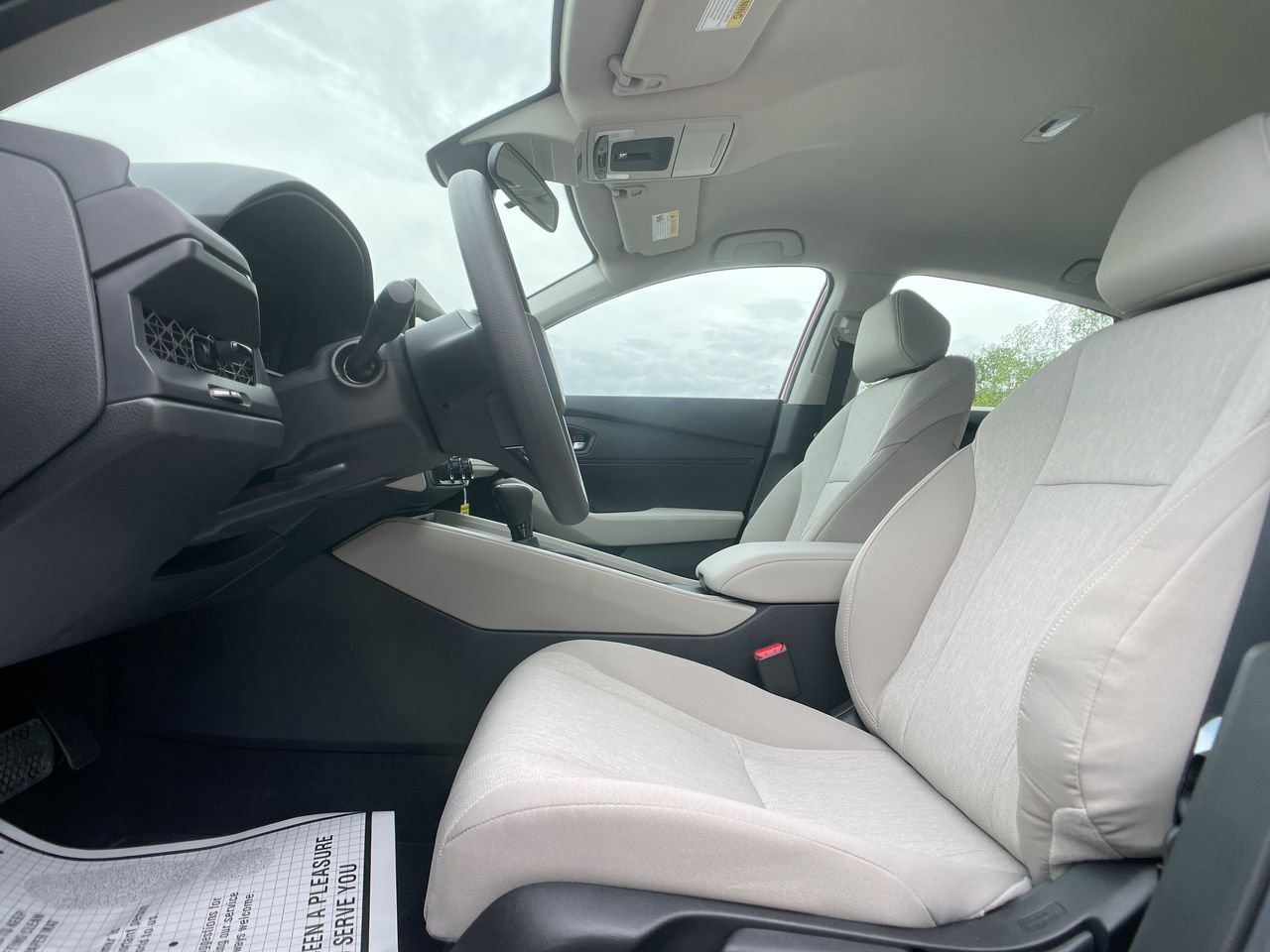 2025 Honda Accord LX - Photo 11