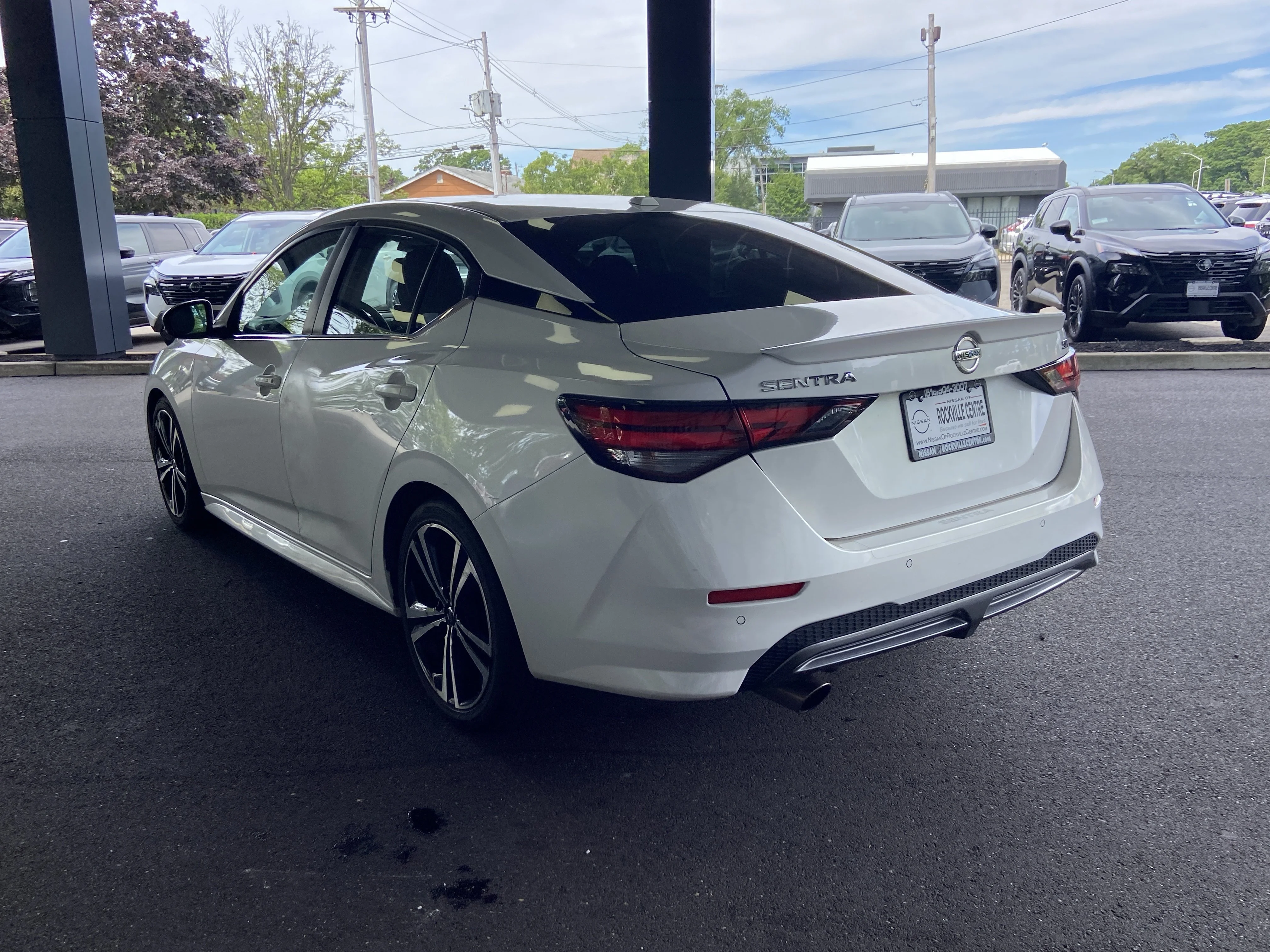 Used 2020 Aspen White Tricoat Nissan SR image 7