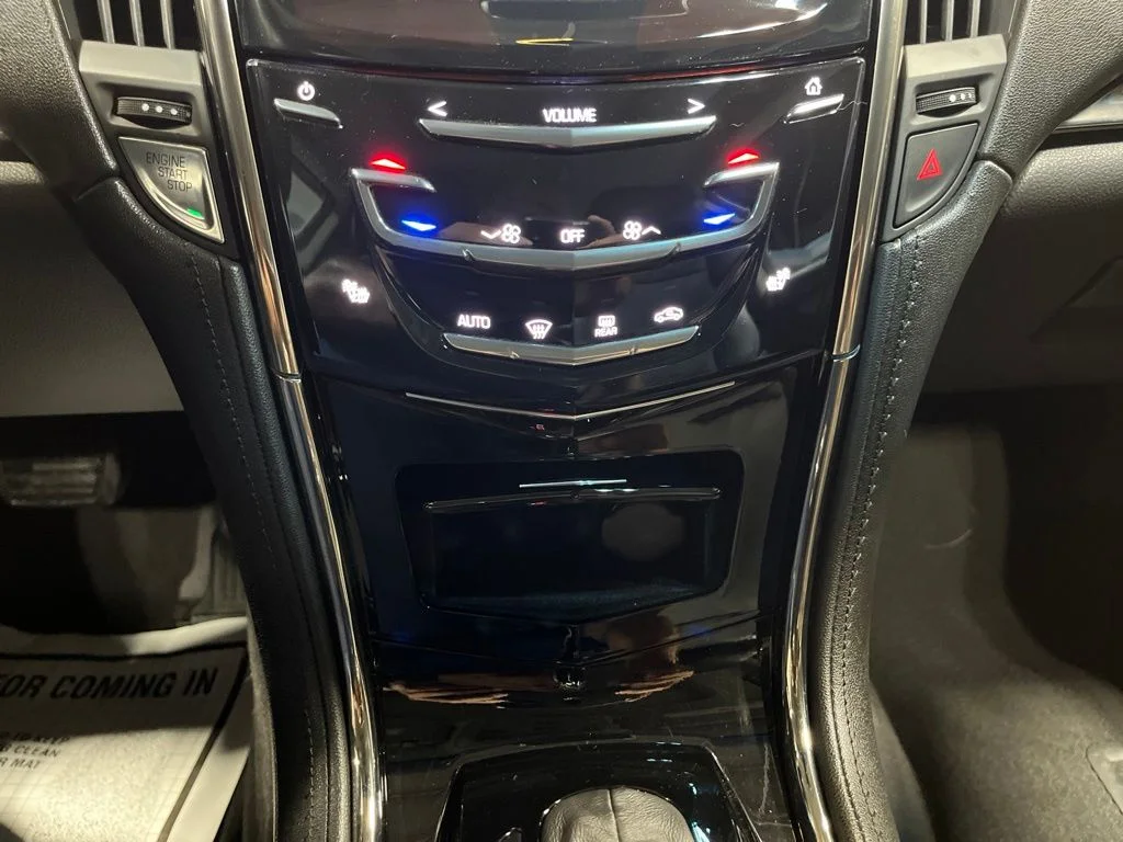 Used 2018 Black Metallic Cadillac 2.0L Turbo Luxury image 26