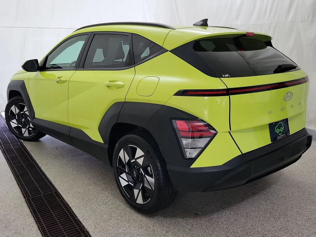 2025 Hyundai Kona SEL - Photo 8