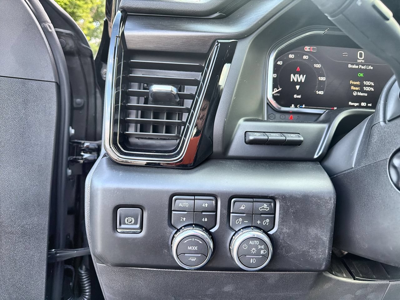 New 2026 Onyx Black GMC AT4 image 15