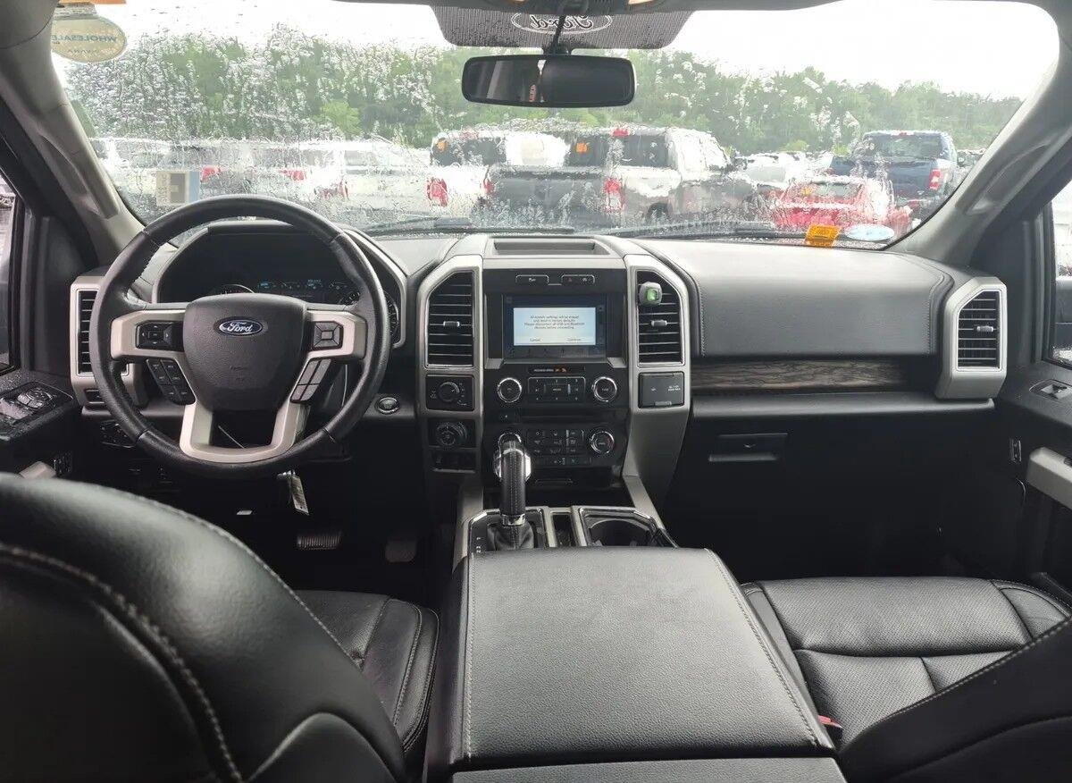 Used 2018 Shadow Black Ford LARIAT image 5
