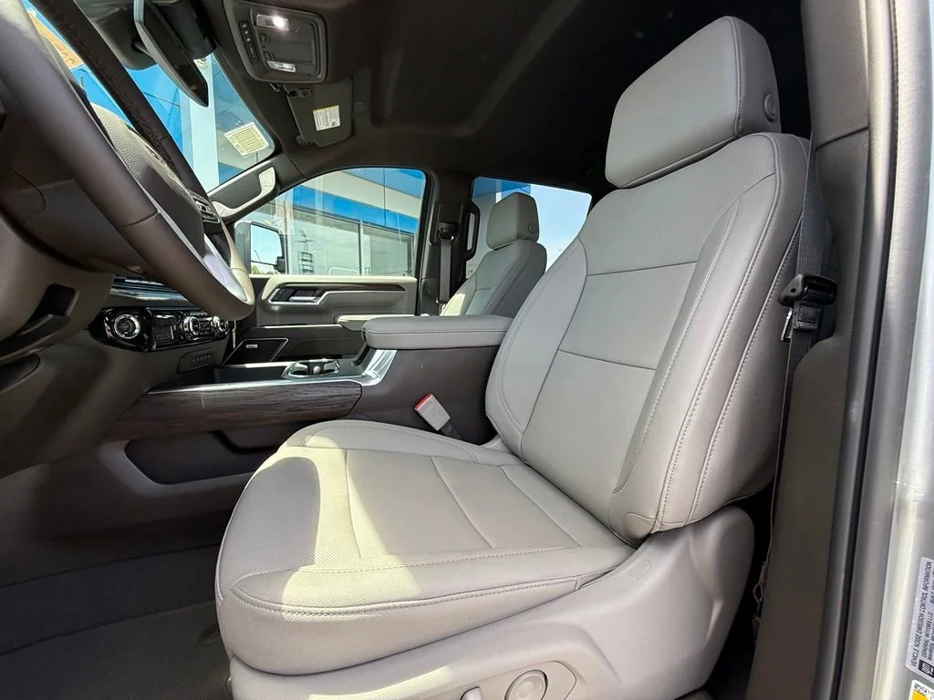 New 2026 Sterling Metallic GMC SLT image 34