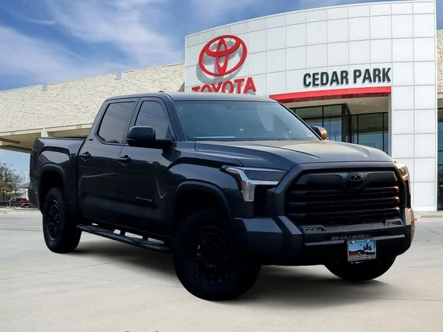 New 2026 Toyota Tundra SR5 4D CrewMax