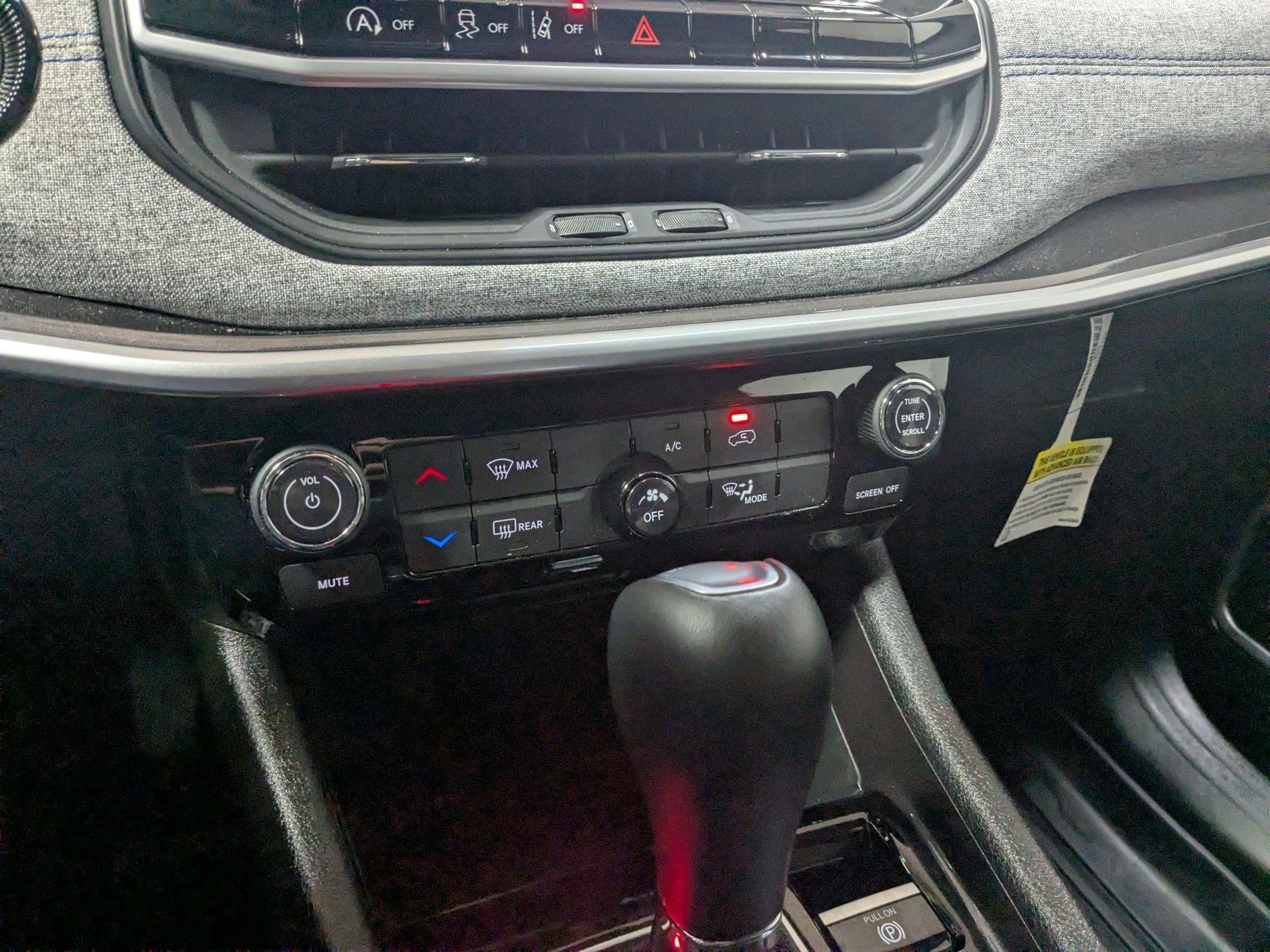 New 2026 Joose Exterior Paint Jeep Latitude image 14