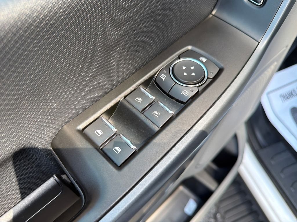 Used 2021 White Ford XLT image 26