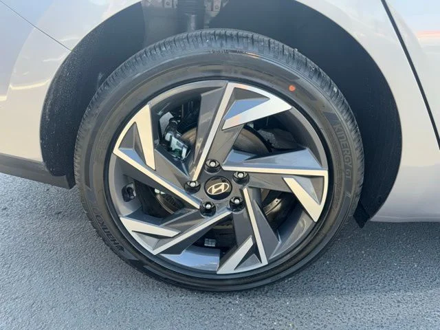 2025 Hyundai Elantra Blue - Photo 9