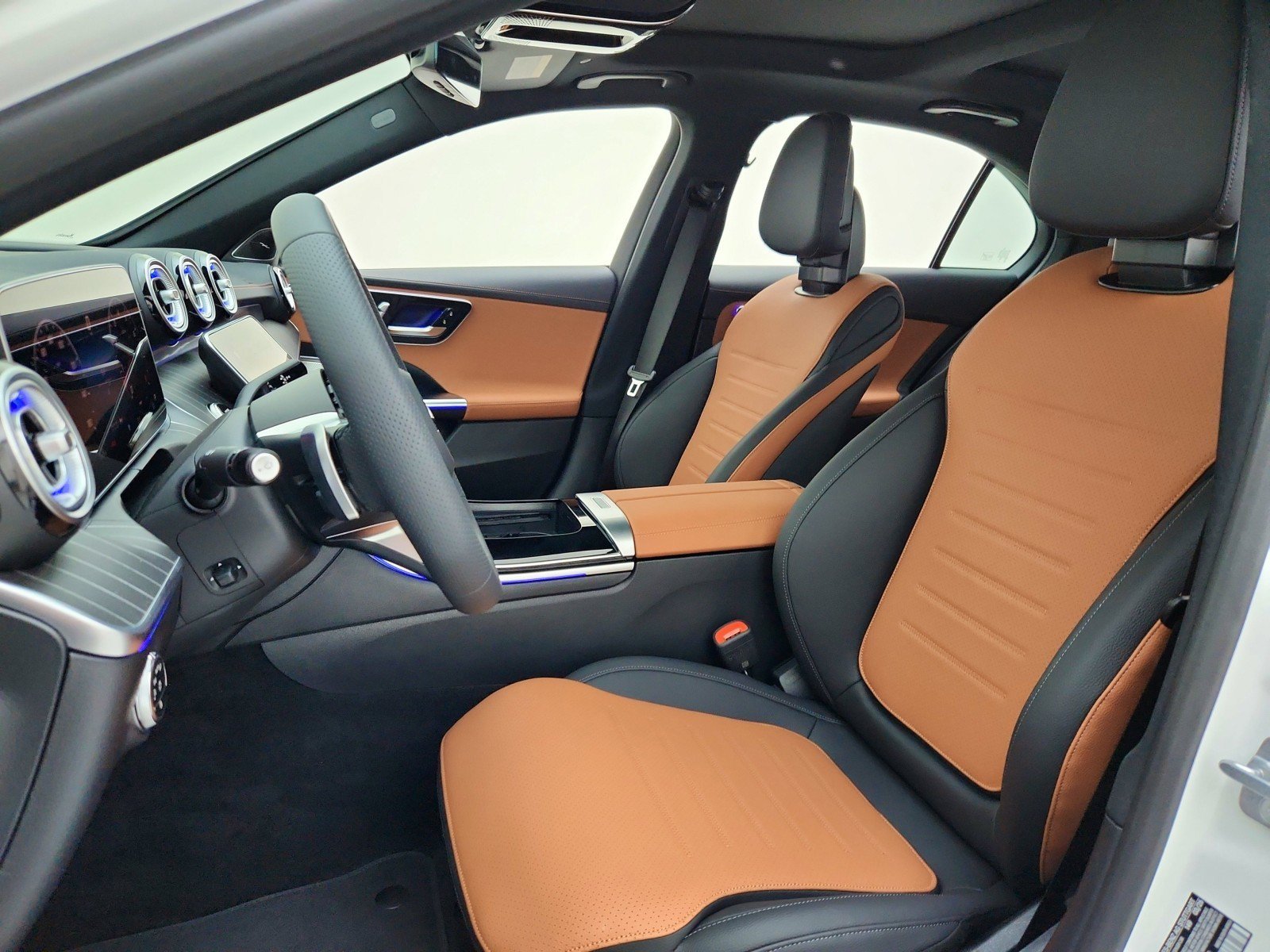 New 2026 Polar White Mercedes-Benz C 300 Sedan image 38