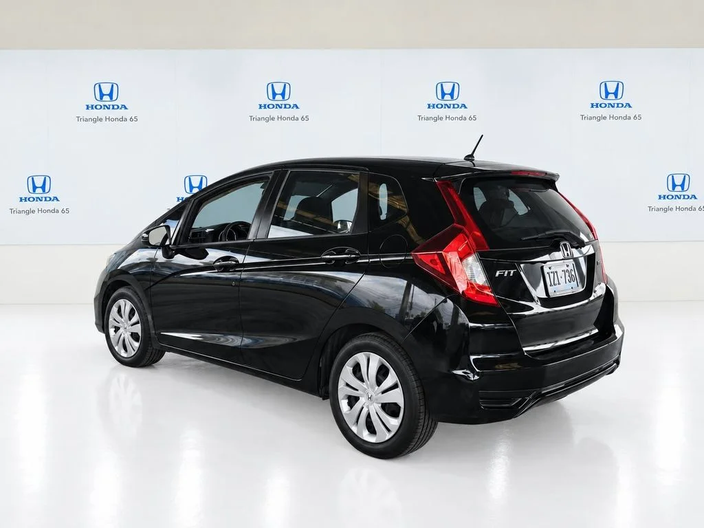 Used 2018  Honda LX image 4