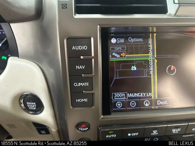 Used 2019  Lexus 460 image 26