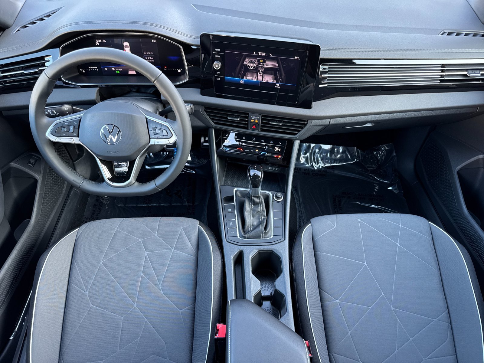 2026 Volkswagen Jetta Sport - Photo 12