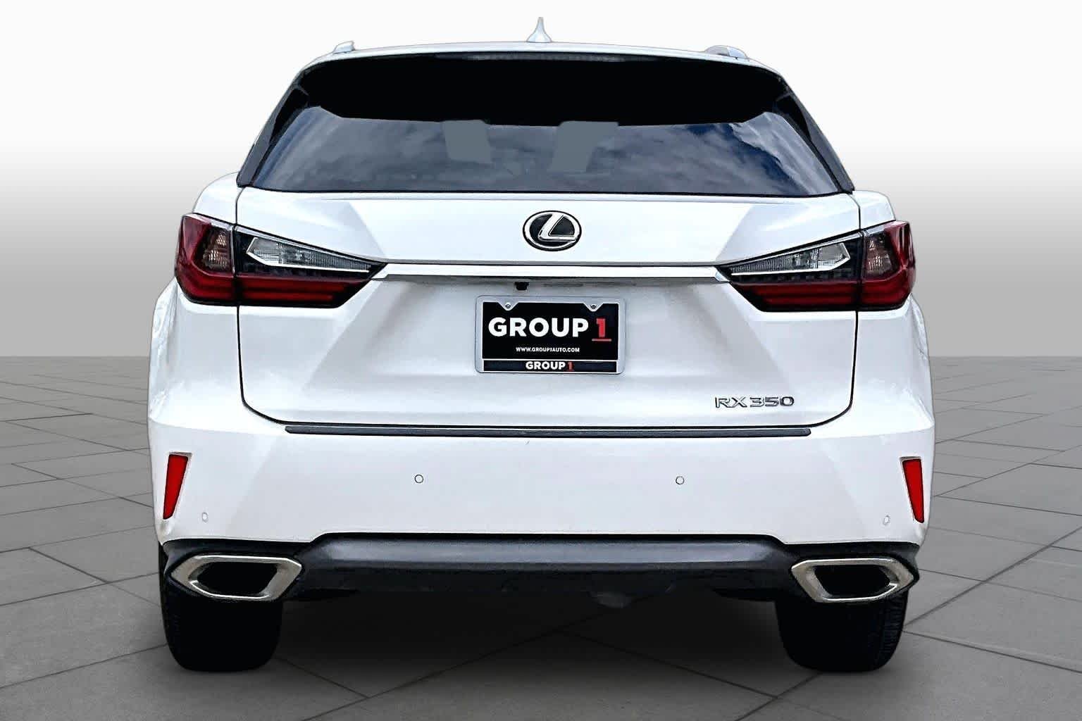 Used 2018 Eminent White Pearl Lexus  image 5