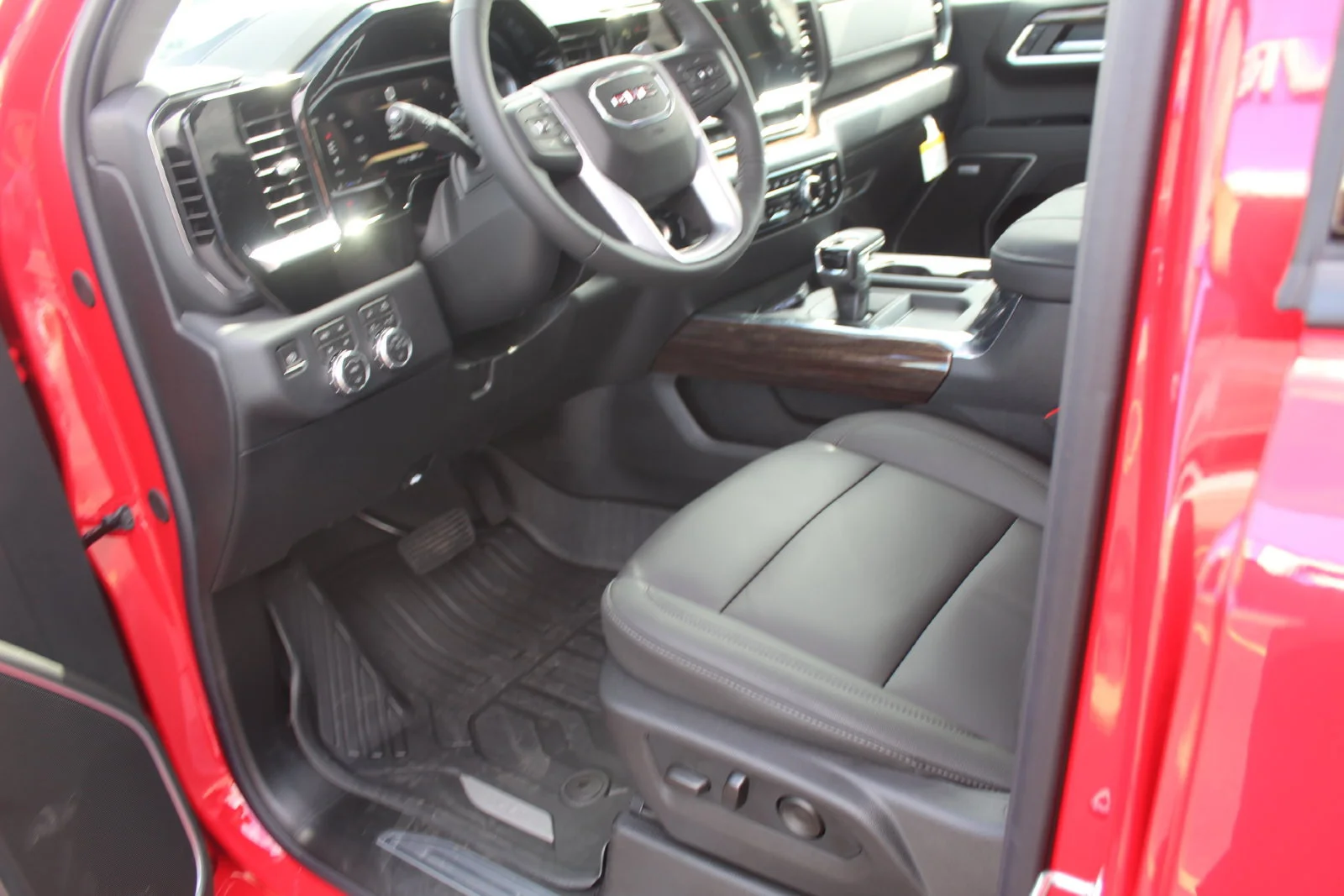 2026 GMC Sierra 1500 Elevation - Photo 11