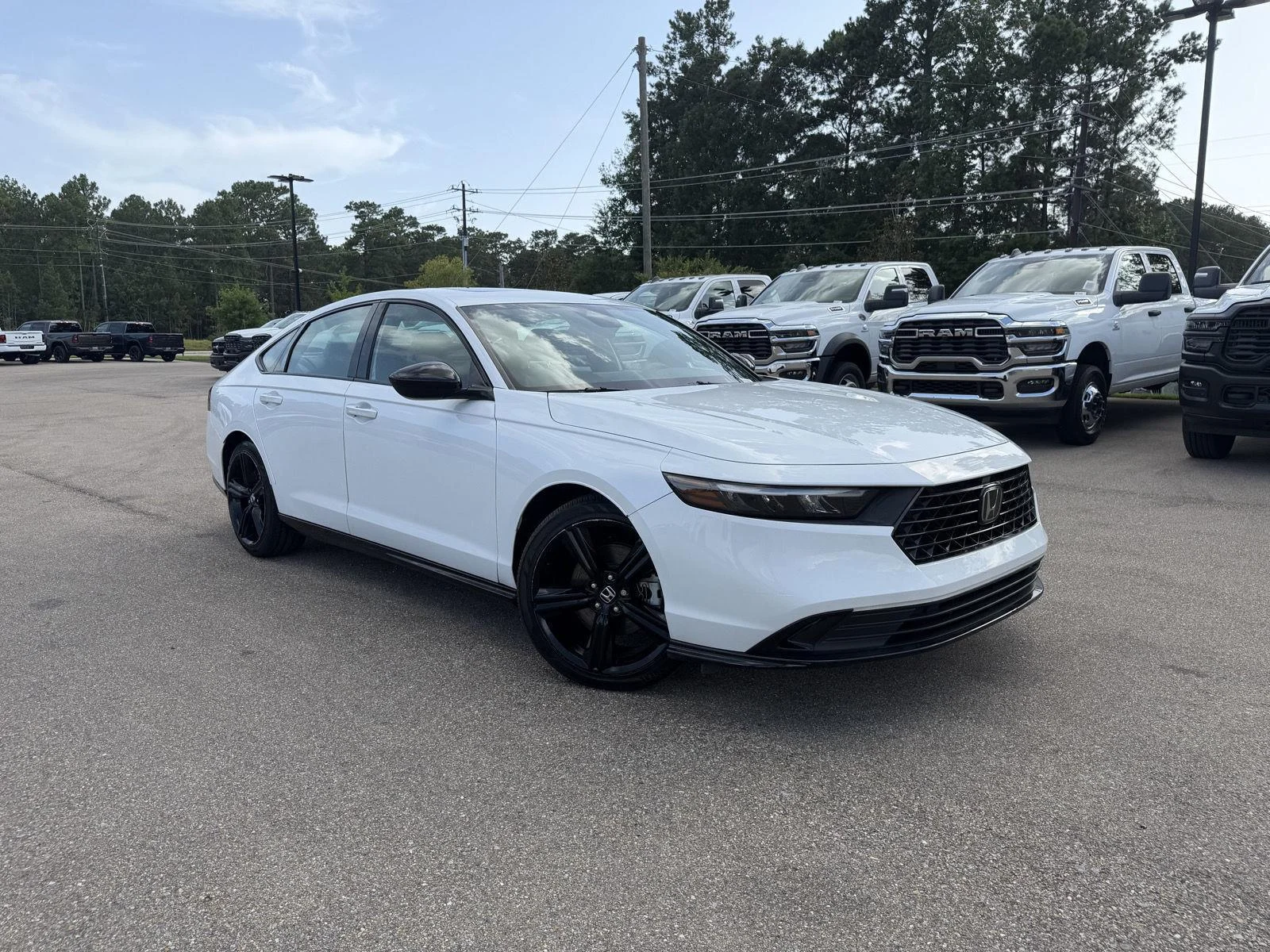 Used 2023 Platinum White Pearl Honda Sport-L image 3