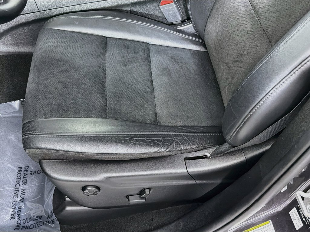Used 2021 Gray Jeep Laredo X image 19