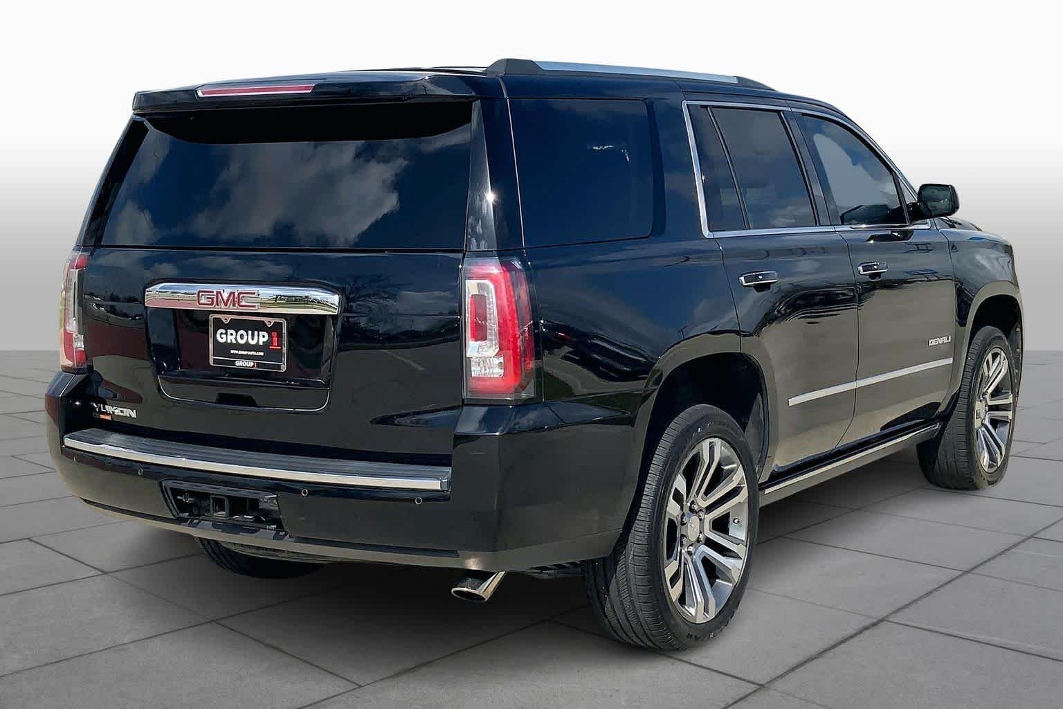 Used 2018 Onyx Black GMC Denali image 13
