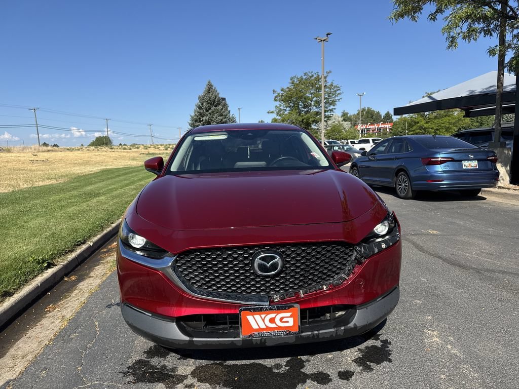 Used 2021  Mazda Select image 2