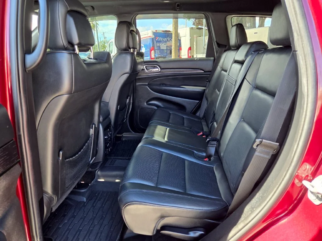 Used 2018 Red Jeep High Altitude image 15