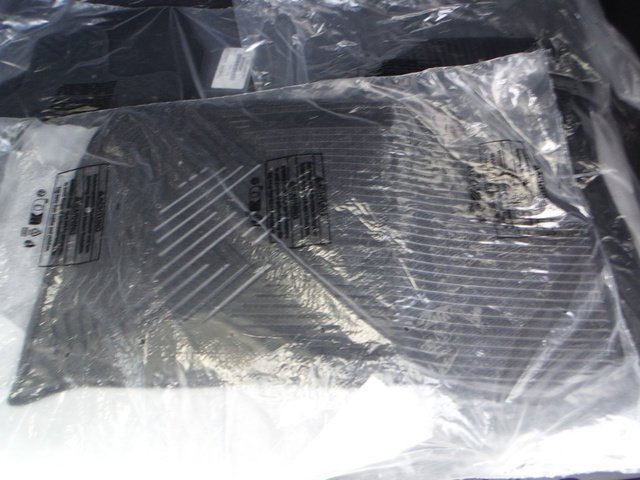 New 2026 CRYSTAL WHITE PEARL Subaru Premium image 44