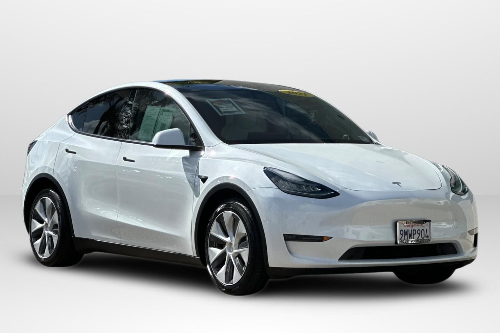Used 2021 Tesla Model Y Long Range with VIN 5YJYGDEE0MF081289 for sale in Escondido, CA