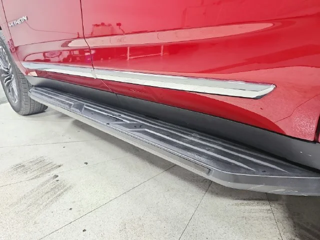 Used 2025 Volcanic Red Tintcoat GMC Elevation image 47