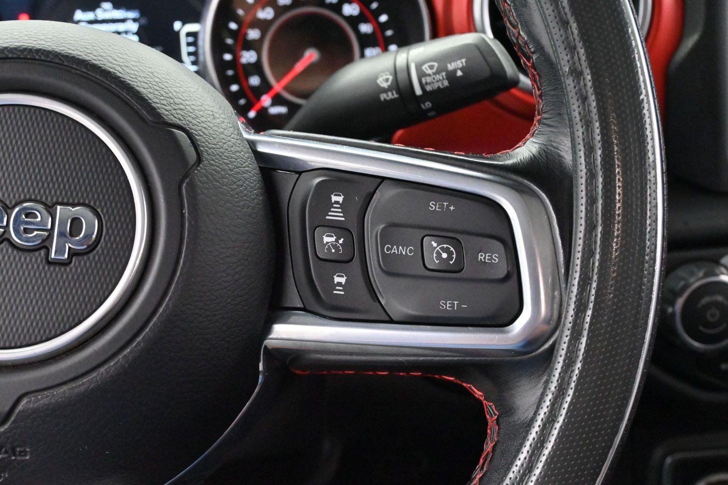 Used 2021 Bright White Clearcoat Jeep Rubicon image 17