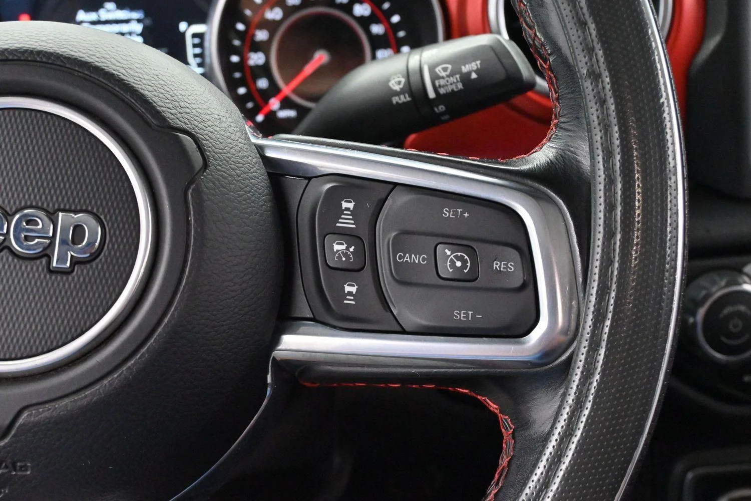 Used 2021  Jeep Rubicon image 17