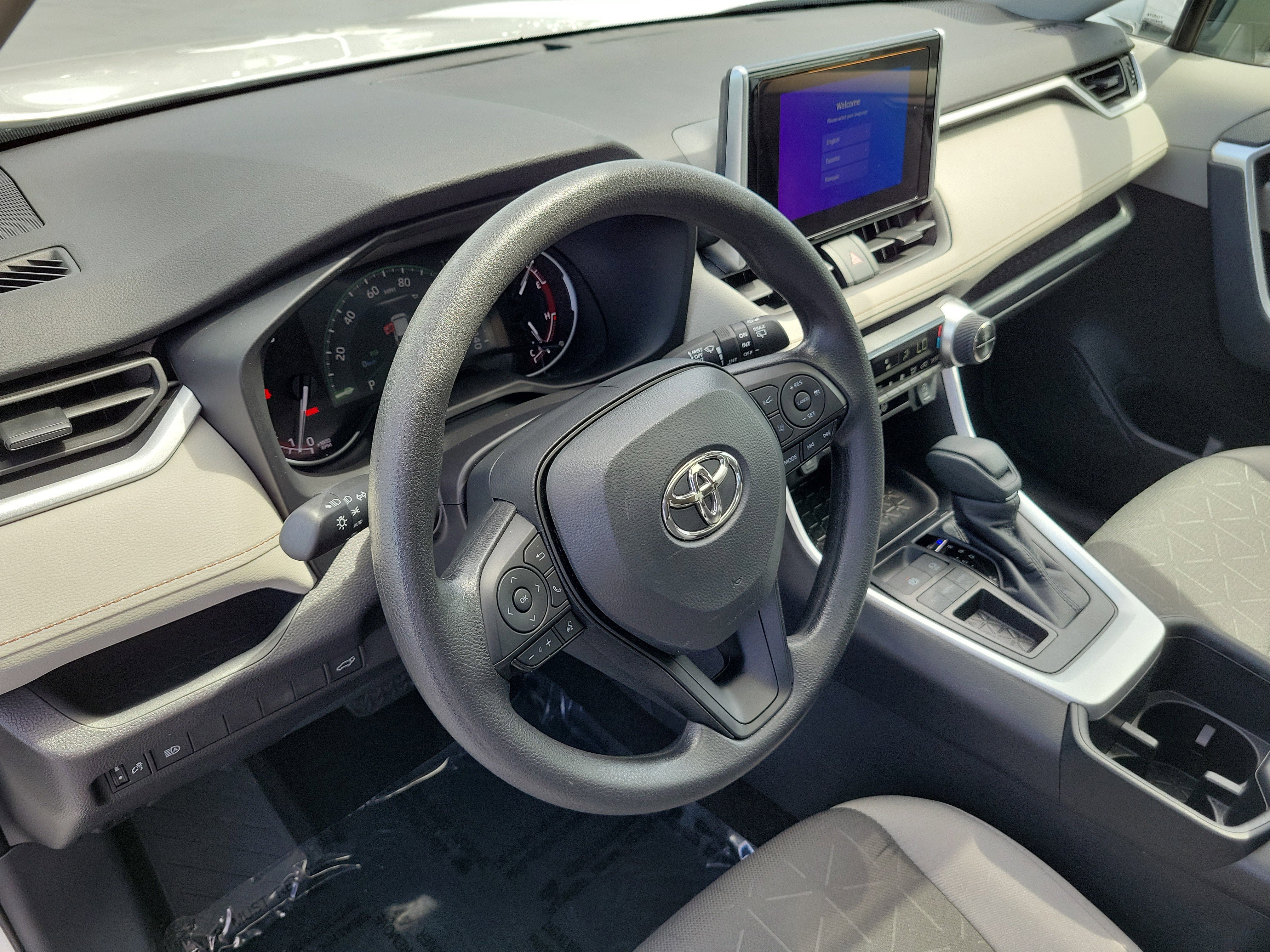 Used 2025 Ice Toyota XLE image 26