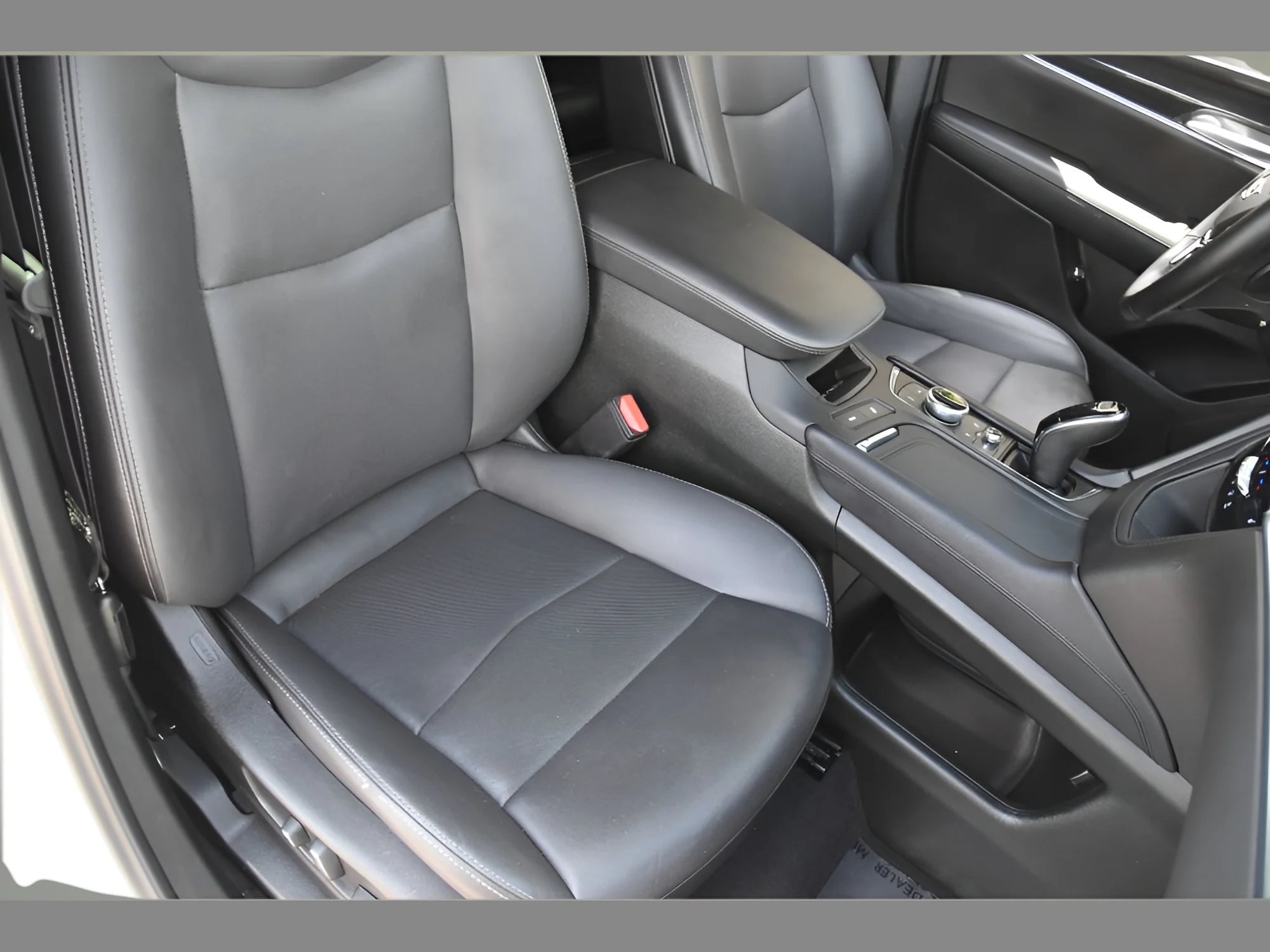 2025 Cadillac XT5 Premium Luxury - Photo 31