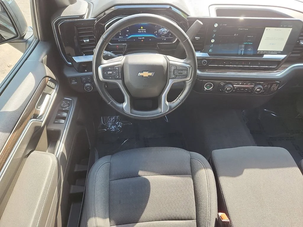 2022 Chevrolet Silverado 1500 LT - Photo 11