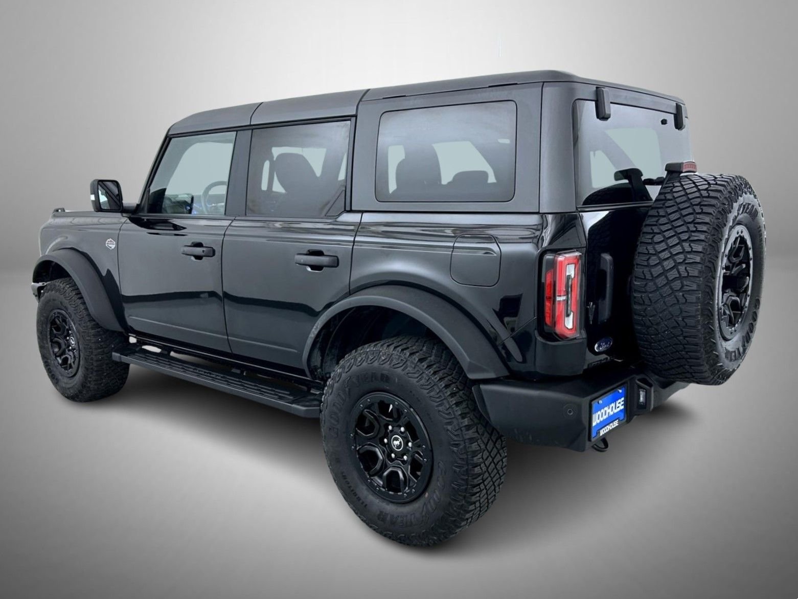 Used 2024 Black Ford Wildtrak image 7