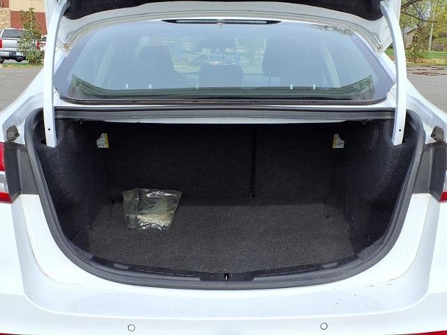 Used 2019 White Ford  image 31