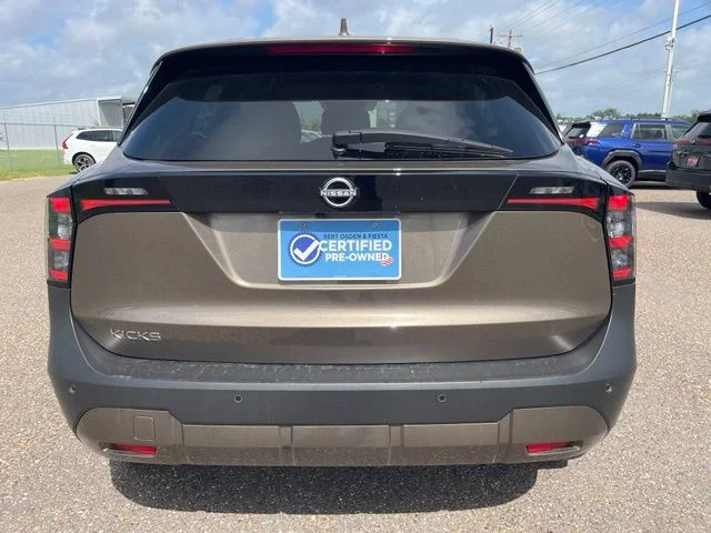 Used 2025 Brown Nissan SV image 8