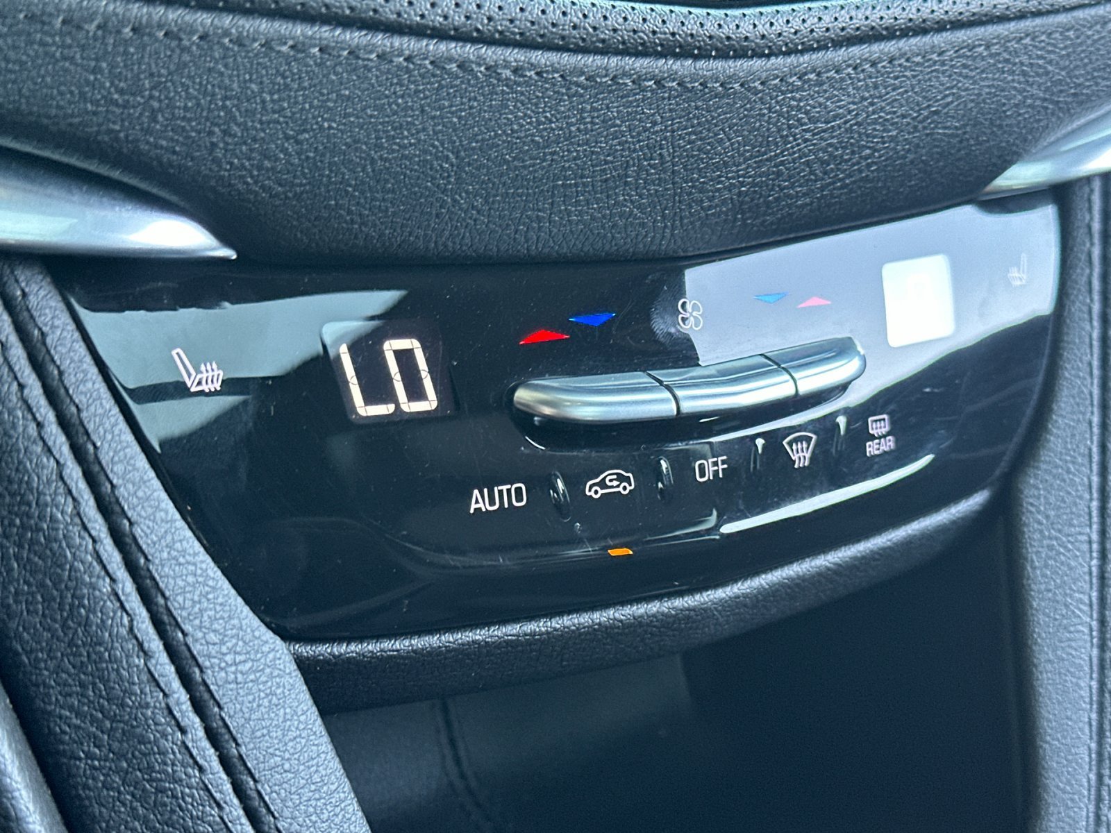 2023 Cadillac XT6 Luxury - Photo 21