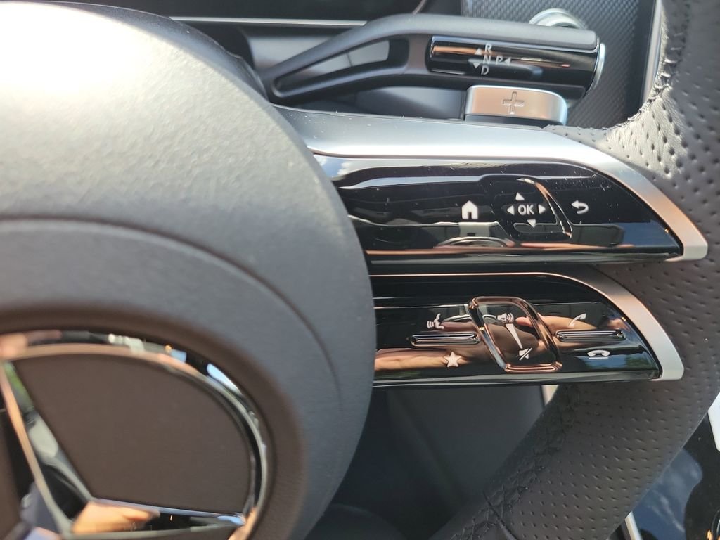 New 2026 Gray Mercedes-Benz GLC 300 image 28