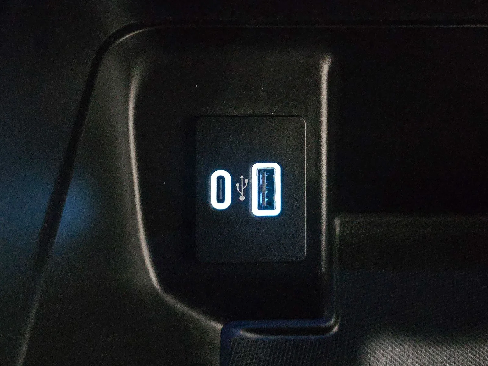 Used 2022 Silver Ford XLT image 31