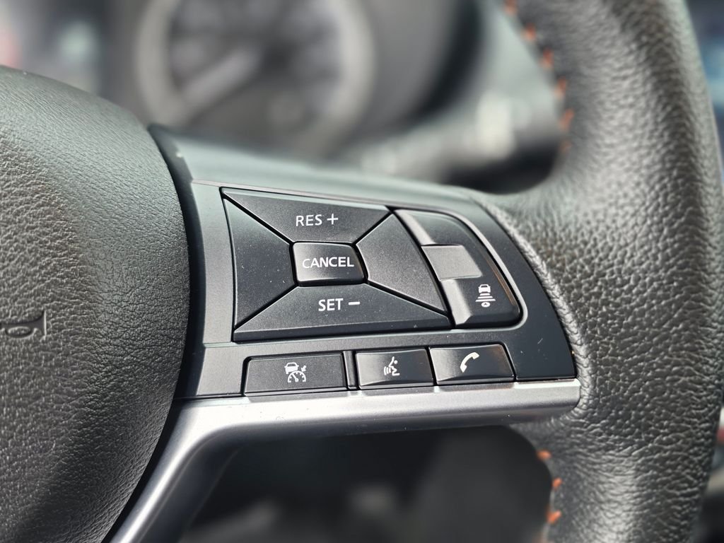 2025 Nissan Versa Sedan SR - Photo 25