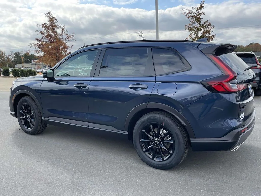 Used 2026 Canyon River Blue Metallic Honda Sport-L image 6