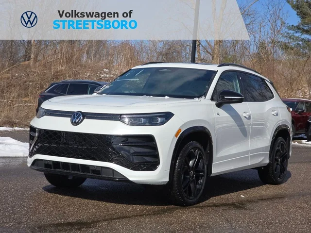 2026 Volkswagen Tiguan 2.0T SE R-Line Black