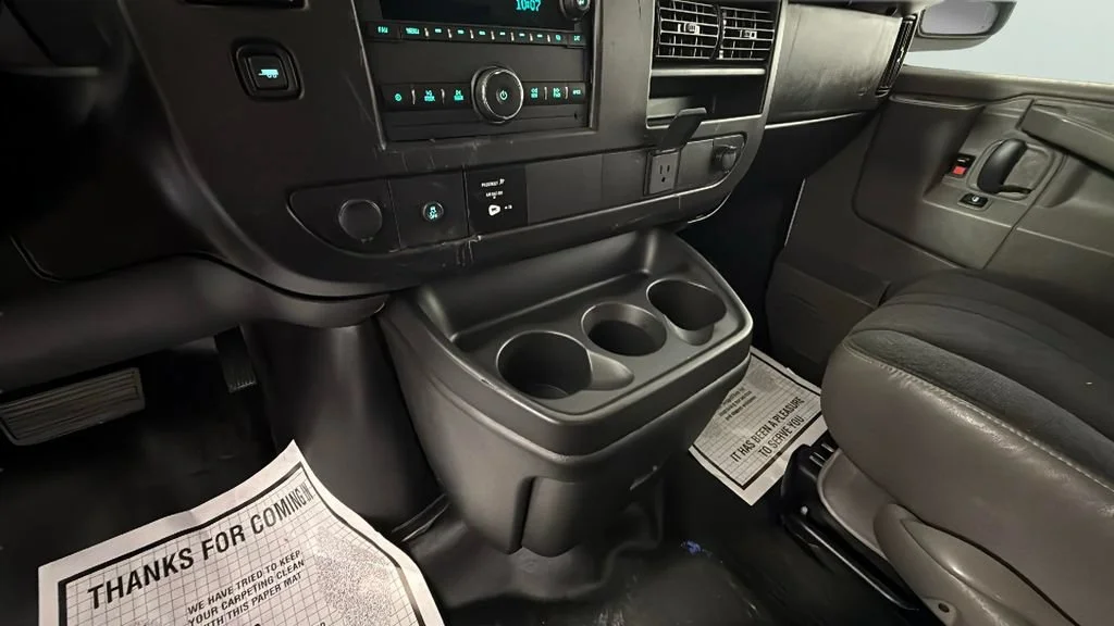 Used 2024 Summit White Chevrolet WT image 23