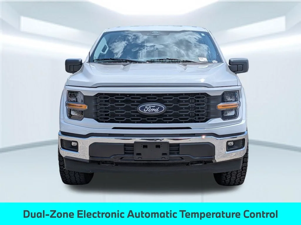 Used 2025 White Ford XLT image 11