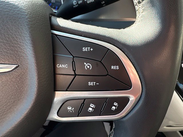 Used 2023 Blue Chrysler Touring L image 24