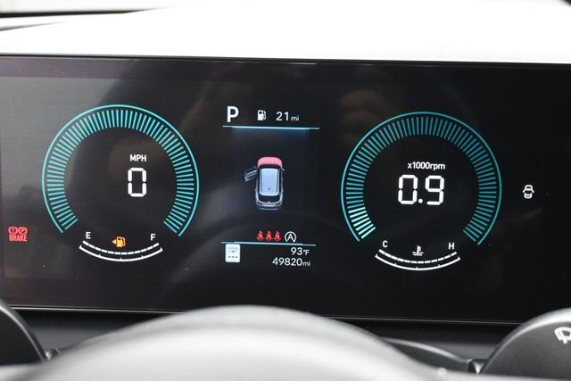 Used 2025 Silver Hyundai SEL image 20