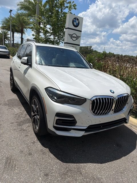 2023 BMW X5 sDrive40i's photo