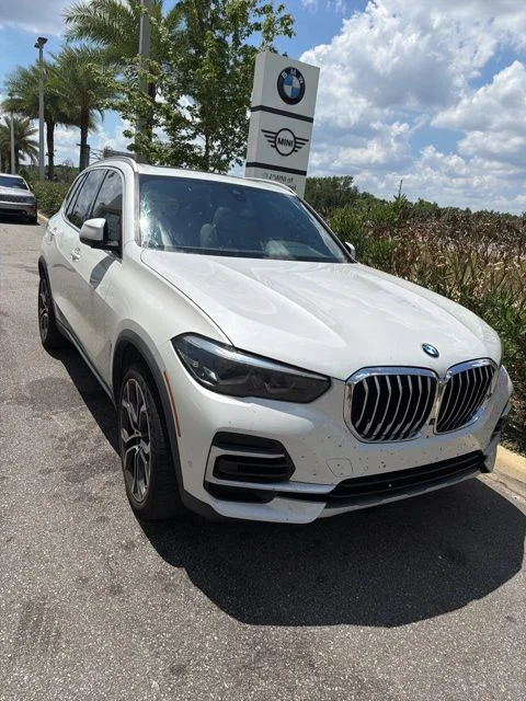 2023 BMW X5 sDrive40i's photo