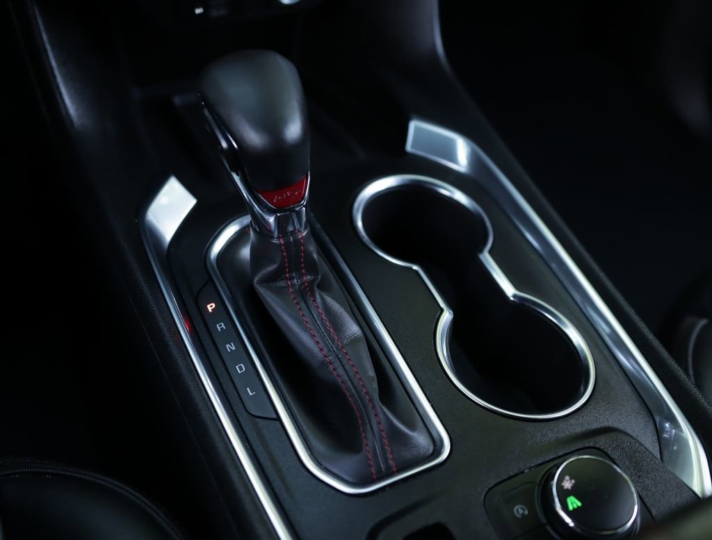 Used 2023 Mosaic Black Metallic Chevrolet RS image 21