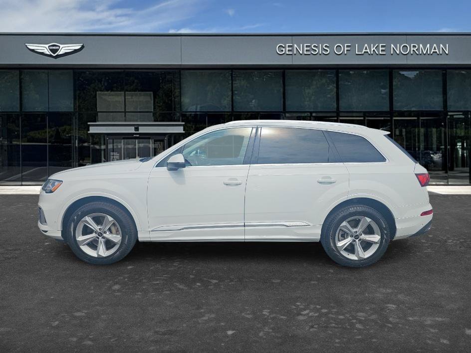 Used 2022 Carrara White Audi Premium image 7